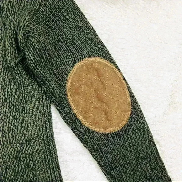 Harper Heritage Olive Green V-Neck Elbow Patch Oversized Sweater - Picture 5 of 16
